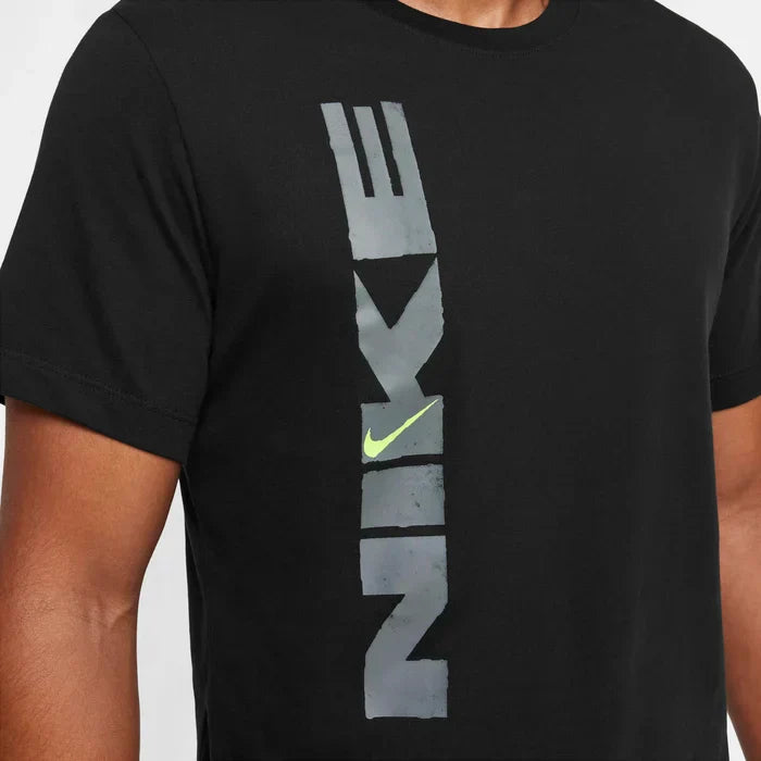 Nike Men's Dri-FIT Fitness T-Shirt - Black